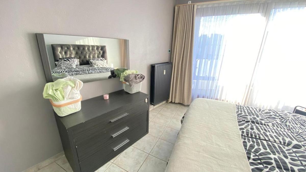 Strelitzyahouse Apartman Brüsszel Kültér fotó